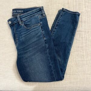 American Eagle High Rise Jegging